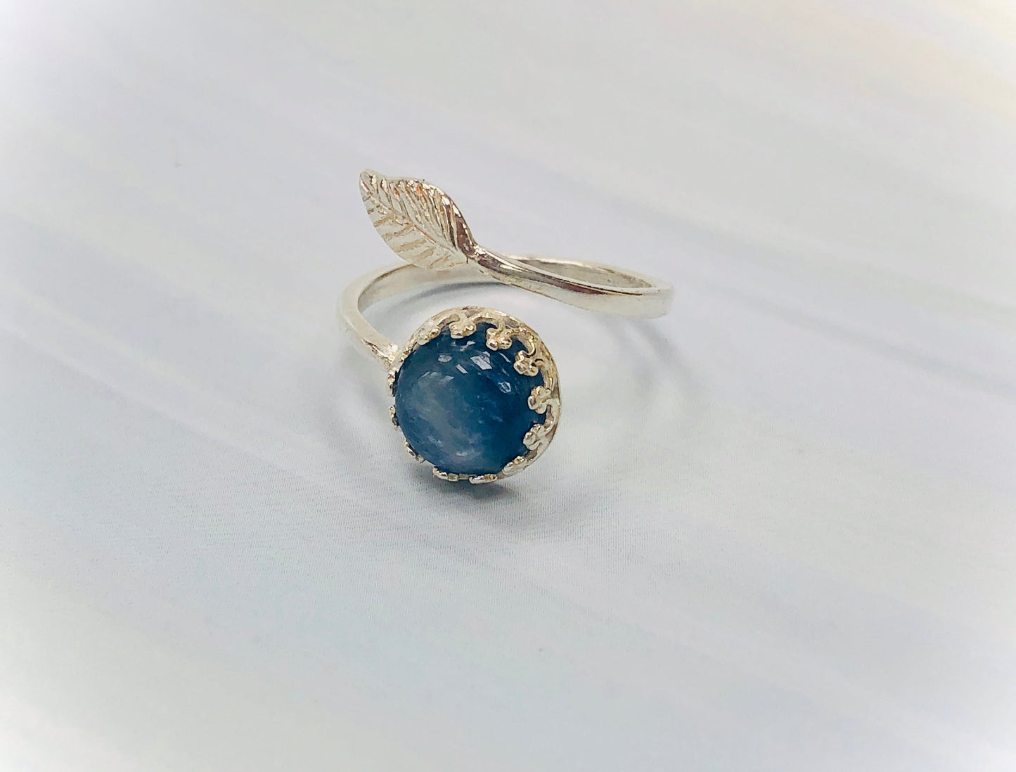 Handmade Kyanite & Leaf Sterling Silver Ring